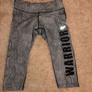 Nike soul cycle crop pant